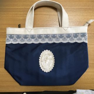 アクシーズファム(axes femme)のaxes femmeノベライズ品（美品）ランチバッグ(弁当用品)