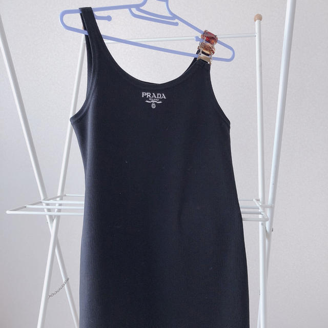 PRADA - プラダのタンクトップの通販 by ガンディ's shop|プラダなら