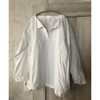 ダニエラグレシス  コットン100%未使用ダグ付き(シャツ/ブラウス(長袖/七分))