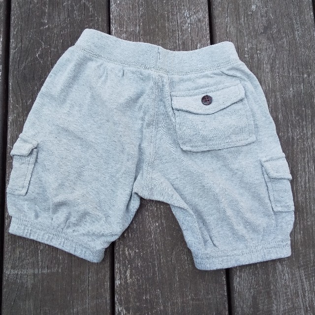 babyGAP(ベビーギャップ)の90cmパンツ キッズ/ベビー/マタニティのキッズ服男の子用(90cm~)(パンツ/スパッツ)の商品写真