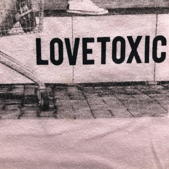 lovetoxic(ラブトキシック)のラブトキシック ピンクTシャツ キッズ/ベビー/マタニティのキッズ服女の子用(90cm~)(Tシャツ/カットソー)の商品写真