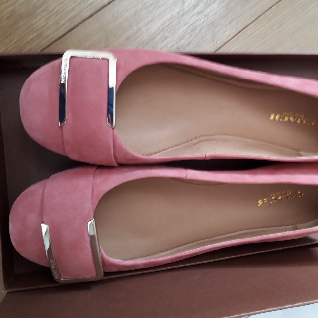 COACH　ピンク　靴