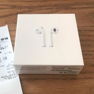 アップル(Apple)のAirPods 第2世代 ワイヤレス充電対応【MRXJ2J/A】(ヘッドフォン/イヤフォン)