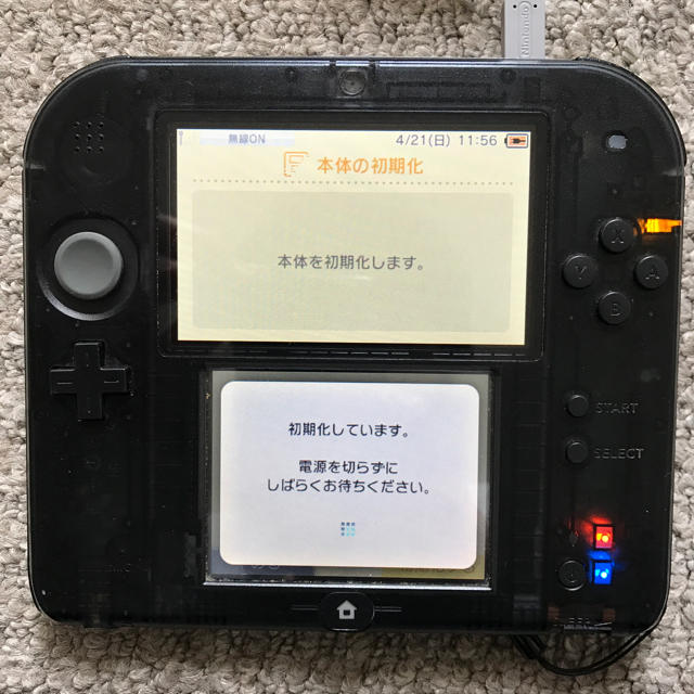 ニンテンドー2DS(ニンテンドー2DS)の2DS  エンタメ/ホビーのゲームソフト/ゲーム機本体(携帯用ゲーム機本体)の商品写真