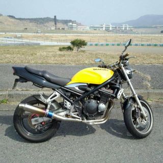 スズキ(スズキ)のbandit バンディット 250 単車(車体)