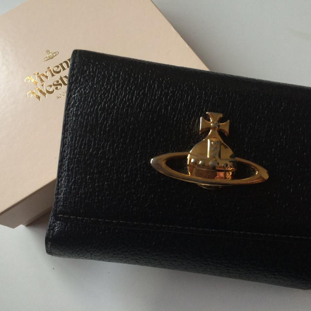 Vivienne Westwood(ヴィヴィアンウエストウッド)のヴィヴィアン 三つ折り財布♡ レディースのファッション小物(財布)の商品写真
