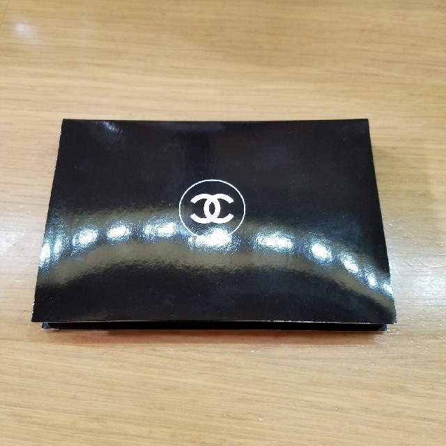 CHANEL(シャネル)のヴィタルミエール　ドゥスール　コンパクト コスメ/美容のベースメイク/化粧品(ファンデーション)の商品写真