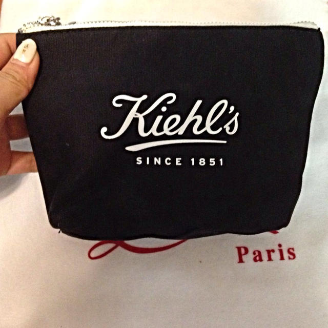 Kiehl's(キールズ)のKiehl's キールズ☆レアポーチ レディースのファッション小物(ポーチ)の商品写真