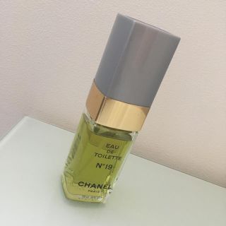 シャネル(CHANEL)のCHANEL no19(香水(女性用))