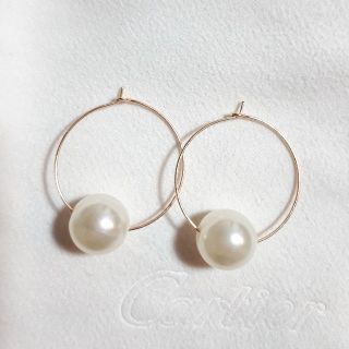 パールループピアス(ピアス)