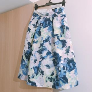 ジャスグリッティー(JUSGLITTY)のジャスグリッティ 花柄スカート(ひざ丈スカート)