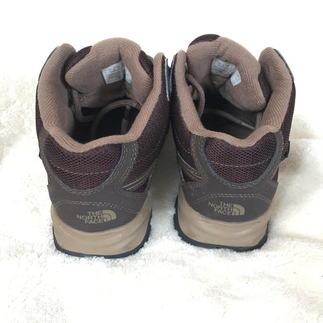 THE NORTH FACE(ザノースフェイス)のTHE NORT HFACE 防水ブーツ キッズ/ベビー/マタニティのキッズ靴/シューズ(15cm~)(ブーツ)の商品写真