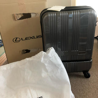 【LEXUS】レクサス キャリーバッグ（スーツケース）
