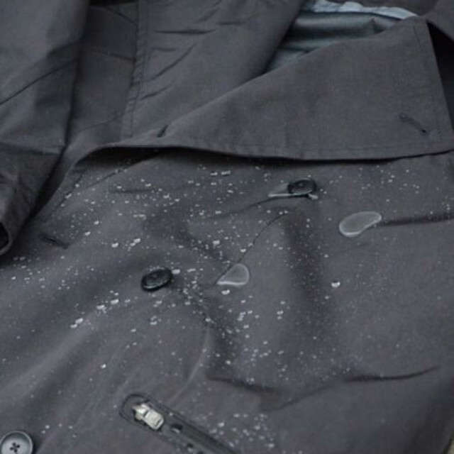 BEAMS(ビームス)のIroquois THERMO FACE ロングコート メンズのジャケット/アウター(トレンチコート)の商品写真