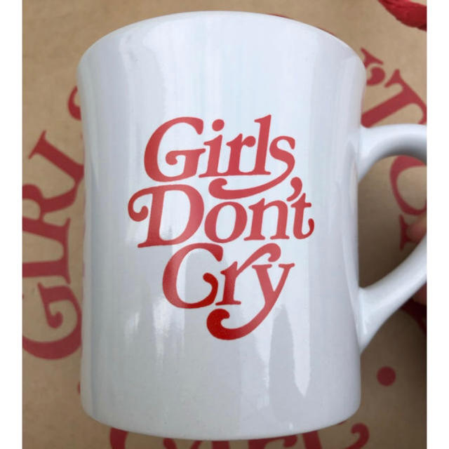 Girls Don't Cry マグカップ
