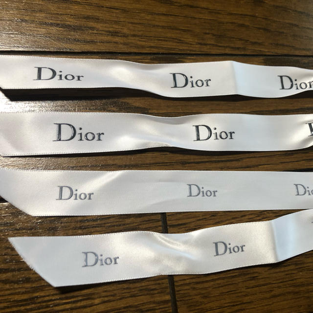 Dior(ディオール)の【期間限定価格！！】Dior リボン インテリア/住まい/日用品のオフィス用品(ラッピング/包装)の商品写真