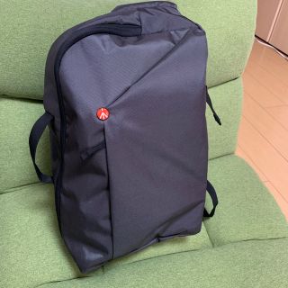 マンフロット(Manfrotto)のManfeottoスリングバッグ NEXTコレクション11.5L グレー(ケース/バッグ)