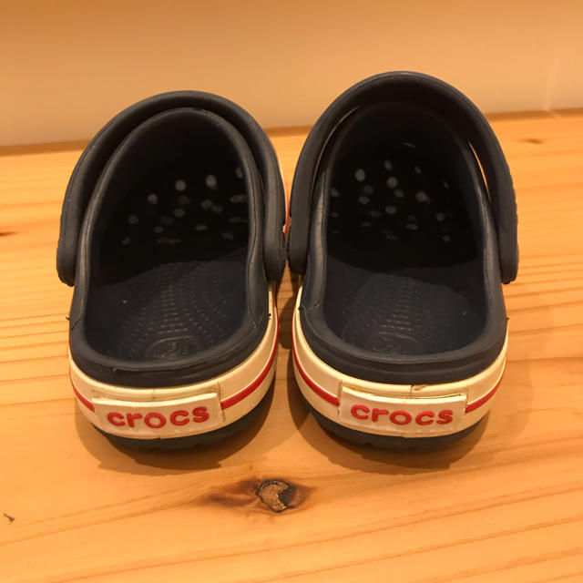 crocs(クロックス)のクロックス c5 ベビー キッズ キッズ/ベビー/マタニティのベビー靴/シューズ(~14cm)(サンダル)の商品写真