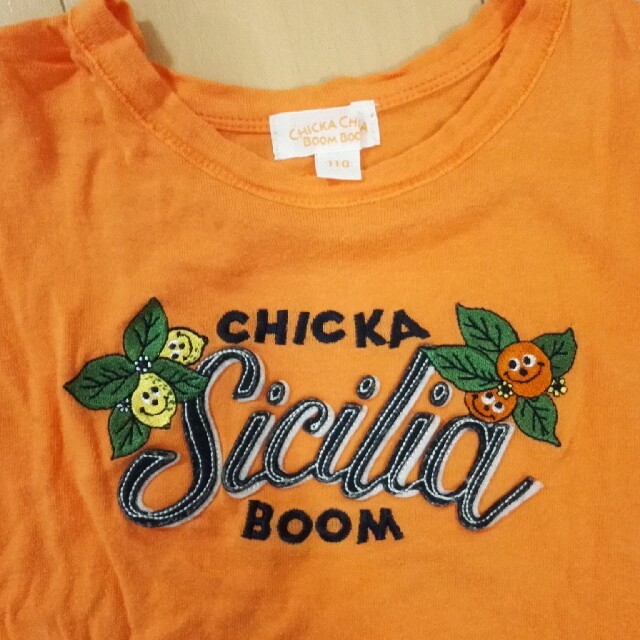 CHICKA CHICKA BOOM BOOM(チッカチッカブーンブーン)のCHICKA CHICKA BOOM BOOM 110半袖Tシャツ オレンジ色 キッズ/ベビー/マタニティのキッズ服女の子用(90cm~)(Tシャツ/カットソー)の商品写真