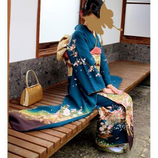 【正絹】成人式の振袖/青紺地に花の通販 by kanna's shop|ラクマ