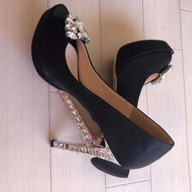 EmiriaWiz(エミリアウィズ)の♡エミリアウィズ♡ジュエリーパンプス♡ レディースの靴/シューズ(ハイヒール/パンプス)の商品写真