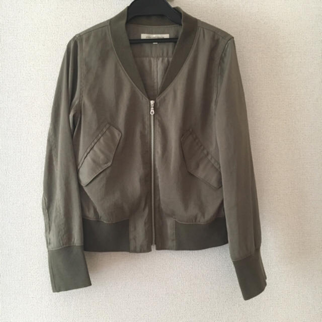 UNITED ARROWS green label relaxing(ユナイテッドアローズグリーンレーベルリラクシング)のグリーンレーベルリラクシングジャケット レディースのジャケット/アウター(ノーカラージャケット)の商品写真