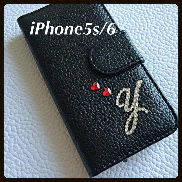 SWAROVSKI(スワロフスキー)のiPhone5sブラックイニシャルM♥︎ レディースのファッション小物(その他)の商品写真