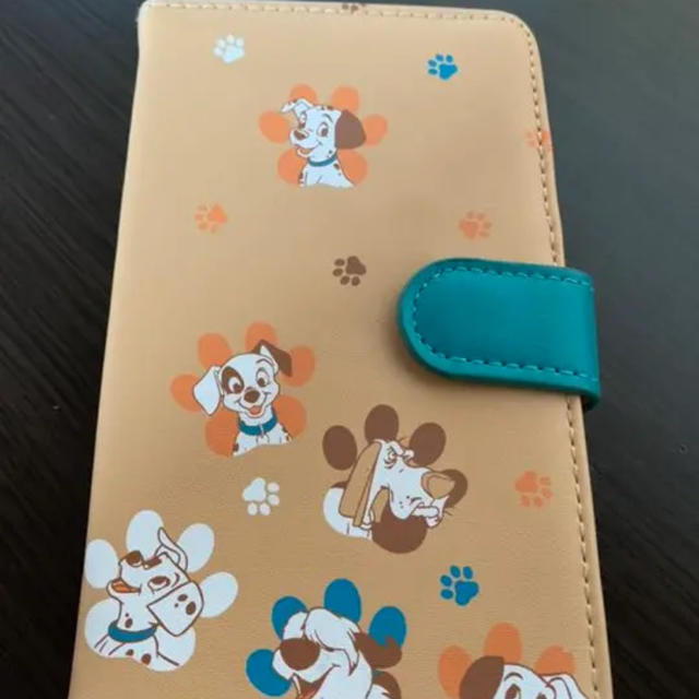 Disney(ディズニー)のスマホケース スマホ/家電/カメラのスマホアクセサリー(モバイルケース/カバー)の商品写真