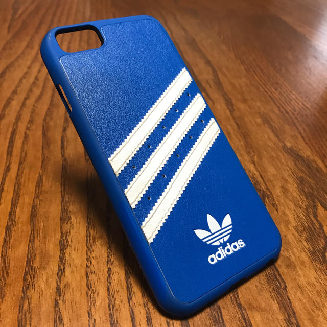 adidas(アディダス)のiPhone 6s スマホケース スマホ/家電/カメラのスマホアクセサリー(iPhoneケース)の商品写真