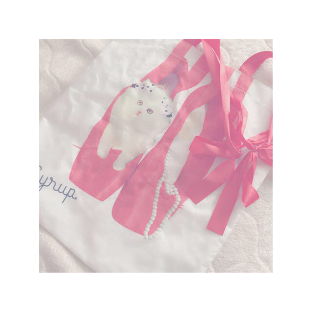 syrup.(シロップ)の🎀syrup.りぼんトート🎀 レディースのバッグ(トートバッグ)の商品写真