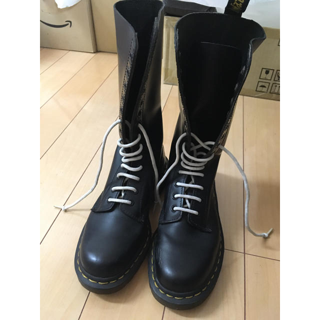 ほぼ未使用 ドクターマーチン Dr.Martens 14ホール UK5