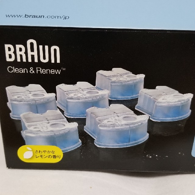 BRAUN(ブラウン)の【新品未使用】ブラウン　シェイバー　洗浄液 スマホ/家電/カメラの美容/健康(メンズシェーバー)の商品写真