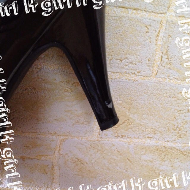 ♡黒エナメル♡オープントゥパンプス♡ レディースの靴/シューズ(ハイヒール/パンプス)の商品写真