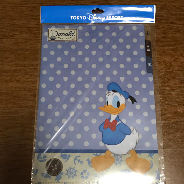 Disney(ディズニー)のドナルドダック クリアファイル エンタメ/ホビーのアニメグッズ(クリアファイル)の商品写真