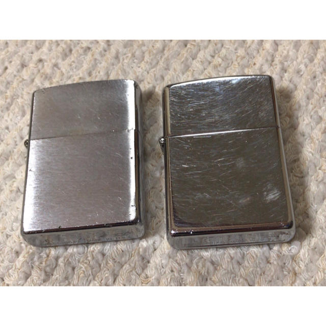 ZIPPO(ジッポー)のzippo   2個 セット  ちょいビンテージ メンズのファッション小物(タバコグッズ)の商品写真