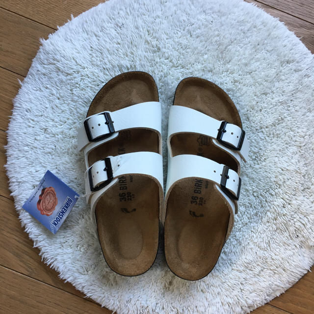 BIRKENSTOCK(ビルケンシュトック)のお値下げしました❗️エディション別注 本革 ビルケンシュトック 36 レディースの靴/シューズ(サンダル)の商品写真