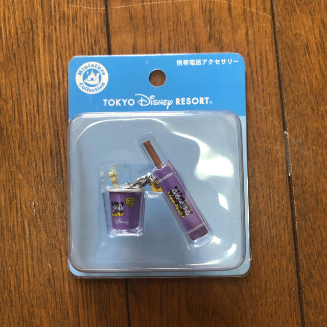 Disney(ディズニー)の携帯電話アクセサリー スマホ/家電/カメラのスマホアクセサリー(ストラップ/イヤホンジャック)の商品写真