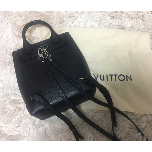 LOUIS VUITTON(ルイヴィトン)のルイヴィトン バックパックミニ レディースのバッグ(リュック/バックパック)の商品写真