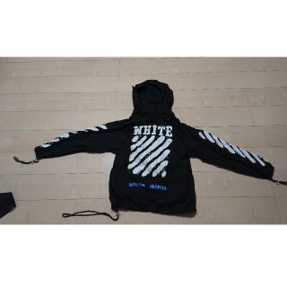 オフホワイト(OFF-WHITE)のシャカシャカ アウター off-white(ナイロンジャケット)