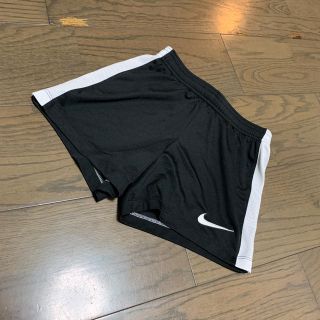 ナイキ(NIKE)のNIKE ショートパンツ(パンツ/スパッツ)