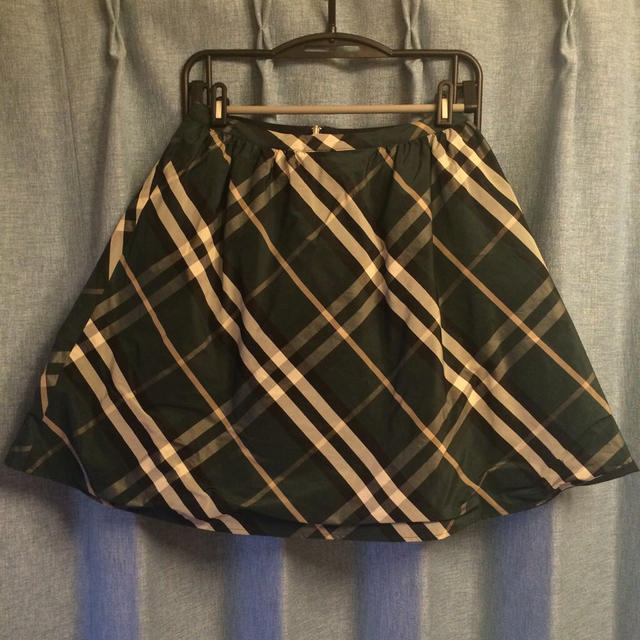 Chesty(チェスティ)のchesty リバーシブルスカート レディースのスカート(ミニスカート)の商品写真