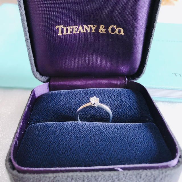 証明付き❣️ティファニー リング 9号 0.26ct ダイヤモンド印無 婚約