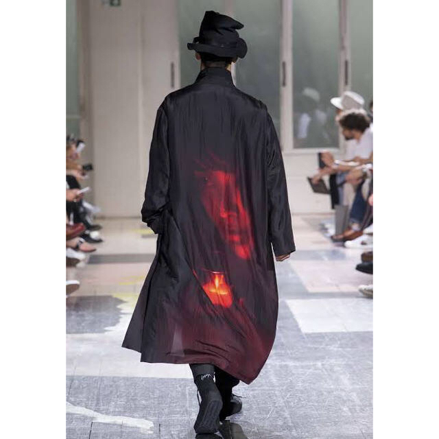 yohji yamamoto 内田すずめ　18ss 赤い果実