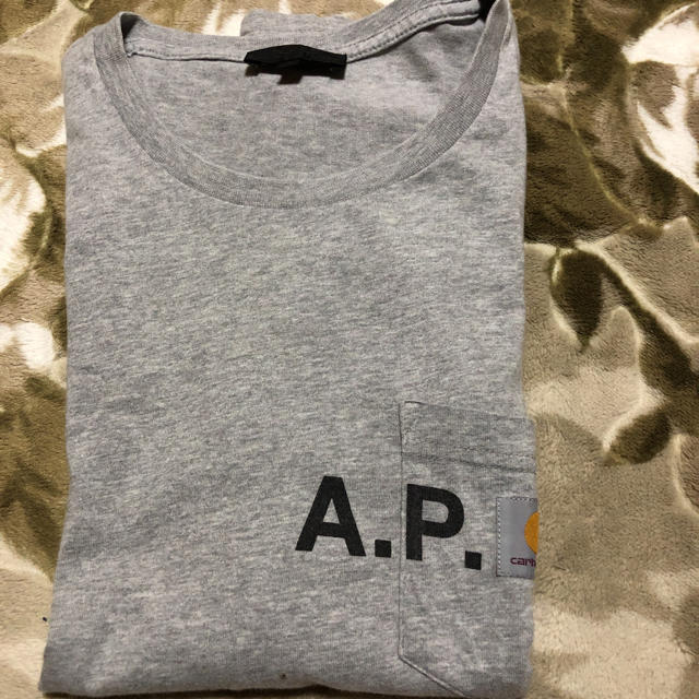 A.P.C(アーペーセー)のAPC carhartt  ポケット tシャツ  tee  S a.p.c. メンズのトップス(Tシャツ/カットソー(半袖/袖なし))の商品写真