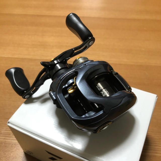 DAIWA(ダイワ)のジリオン1016SV TW H スポーツ/アウトドアのフィッシング(リール)の商品写真