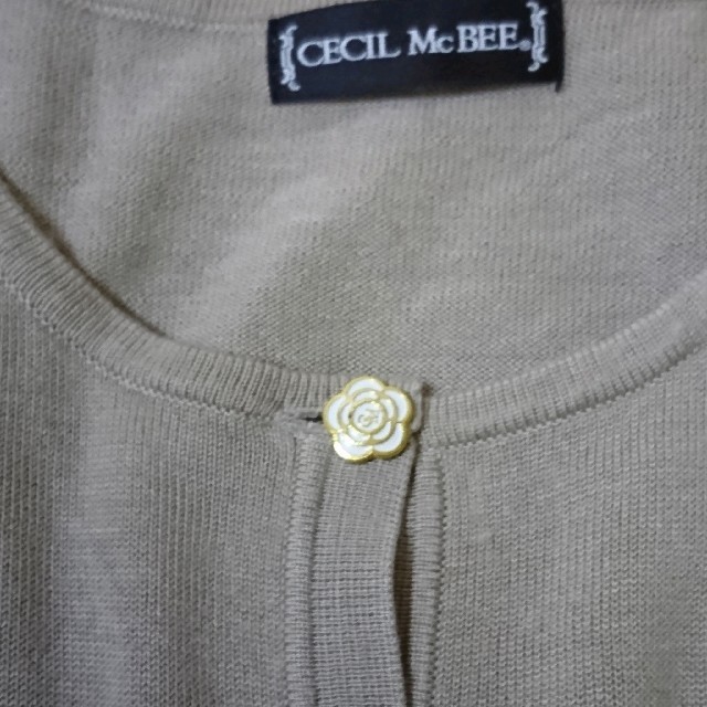 CECIL McBEE(セシルマクビー)のCECIL McBEEベージュカーディガンMサイズセシルマクビー   レディースのトップス(カーディガン)の商品写真