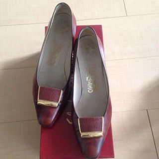 フェラガモ(Ferragamo)のFERRAGAMO パンプス(ハイヒール/パンプス)