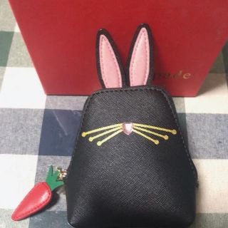 ケイトスペードニューヨーク(kate spade new york)のケイトスペード  うさぎのコインケース 新品 送料無料(コインケース)