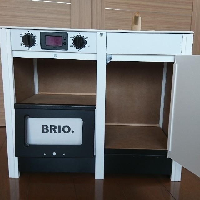 BRIO(ブリオ)のBRIO キッチン ストーブ&シンク キッズ/ベビー/マタニティのおもちゃ(知育玩具)の商品写真