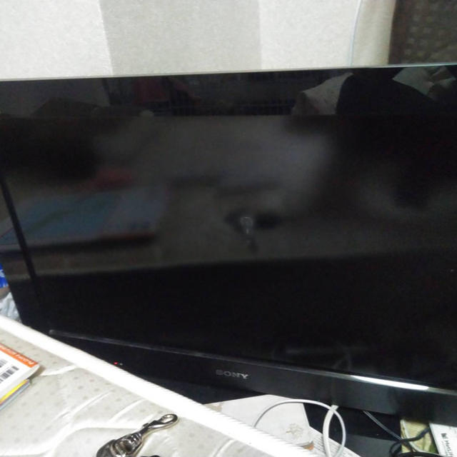 液晶テレビ